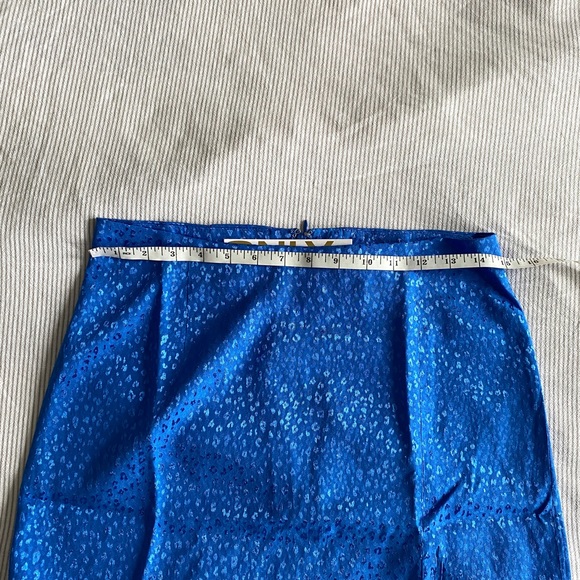 Only Satin Jacquard Mini Skirt in Bright Blue - Picture 10 of 15